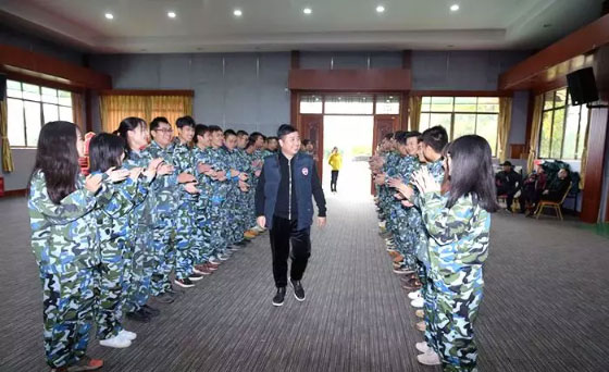 團(tuán)建活動(dòng) | 凝心聚力，我們是一家人！